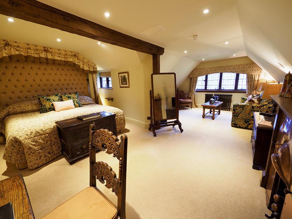 Hever Castle Luxury Bed And Breakfast Edenbridge Exterior photo